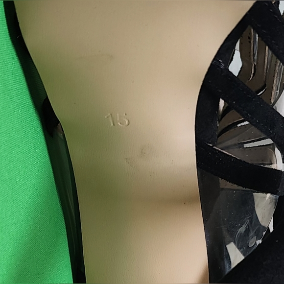 🔥Gorgeous Black 5.5 Inch Stilletto High Heels Black Vertical Straps Ankle Strap - Picture 3 of 7